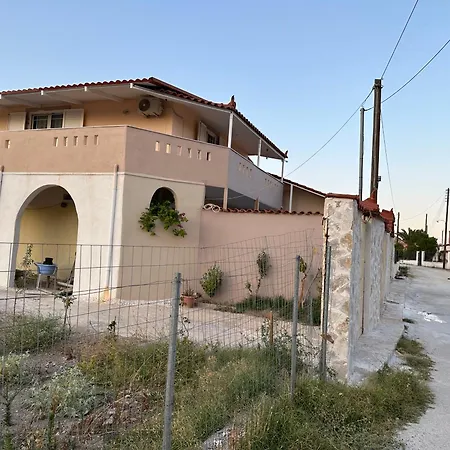 Mairy House Villa *