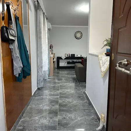 Mairy House Villa *